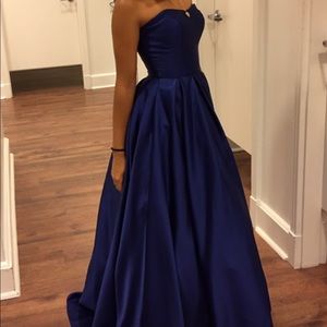 🦋 Royal blue high low strapless formal dress